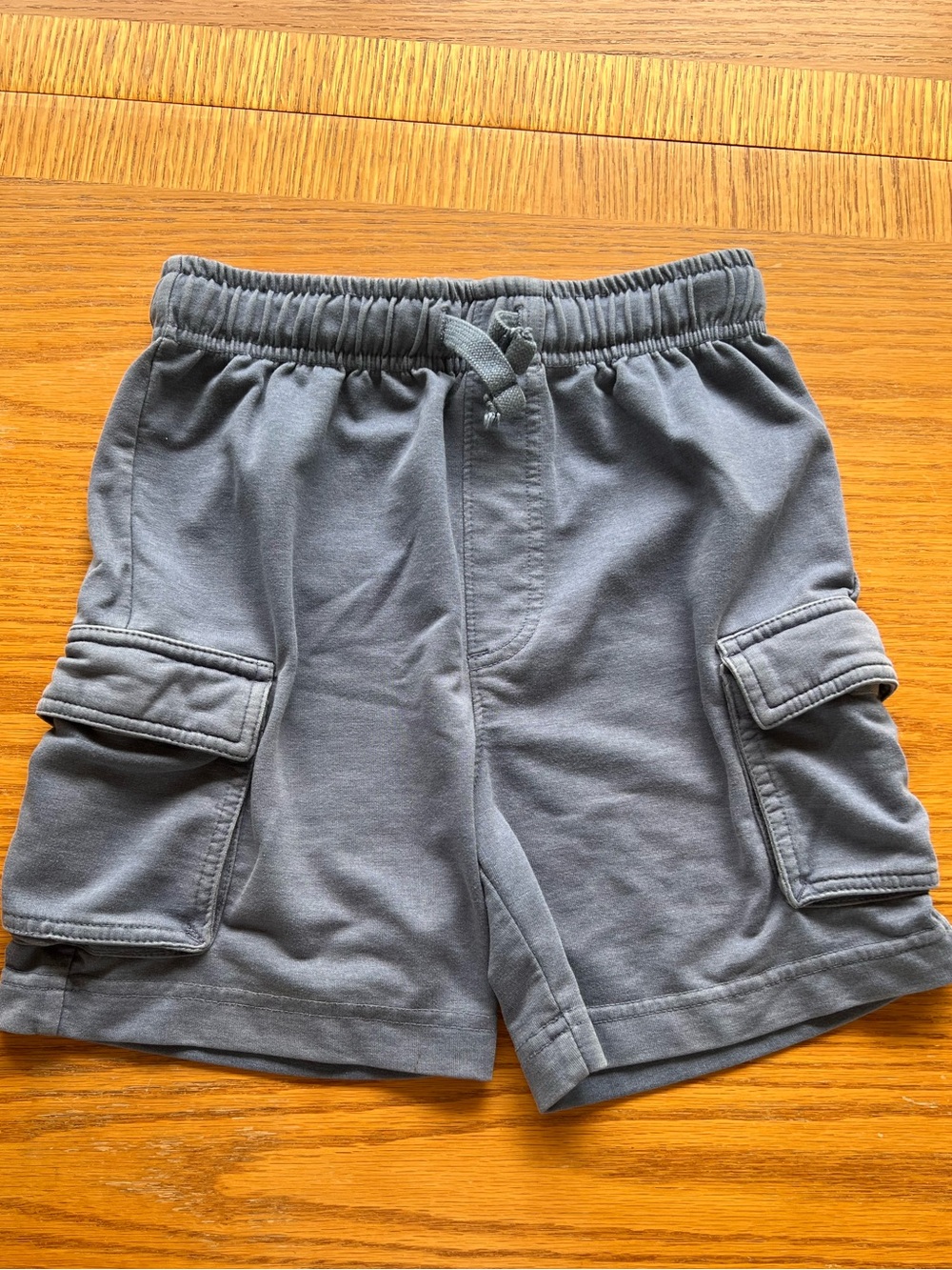 Tommy Bahama Boys Size 5/6 Blue Cotton Blend Cargo Shorts Excellent Condition